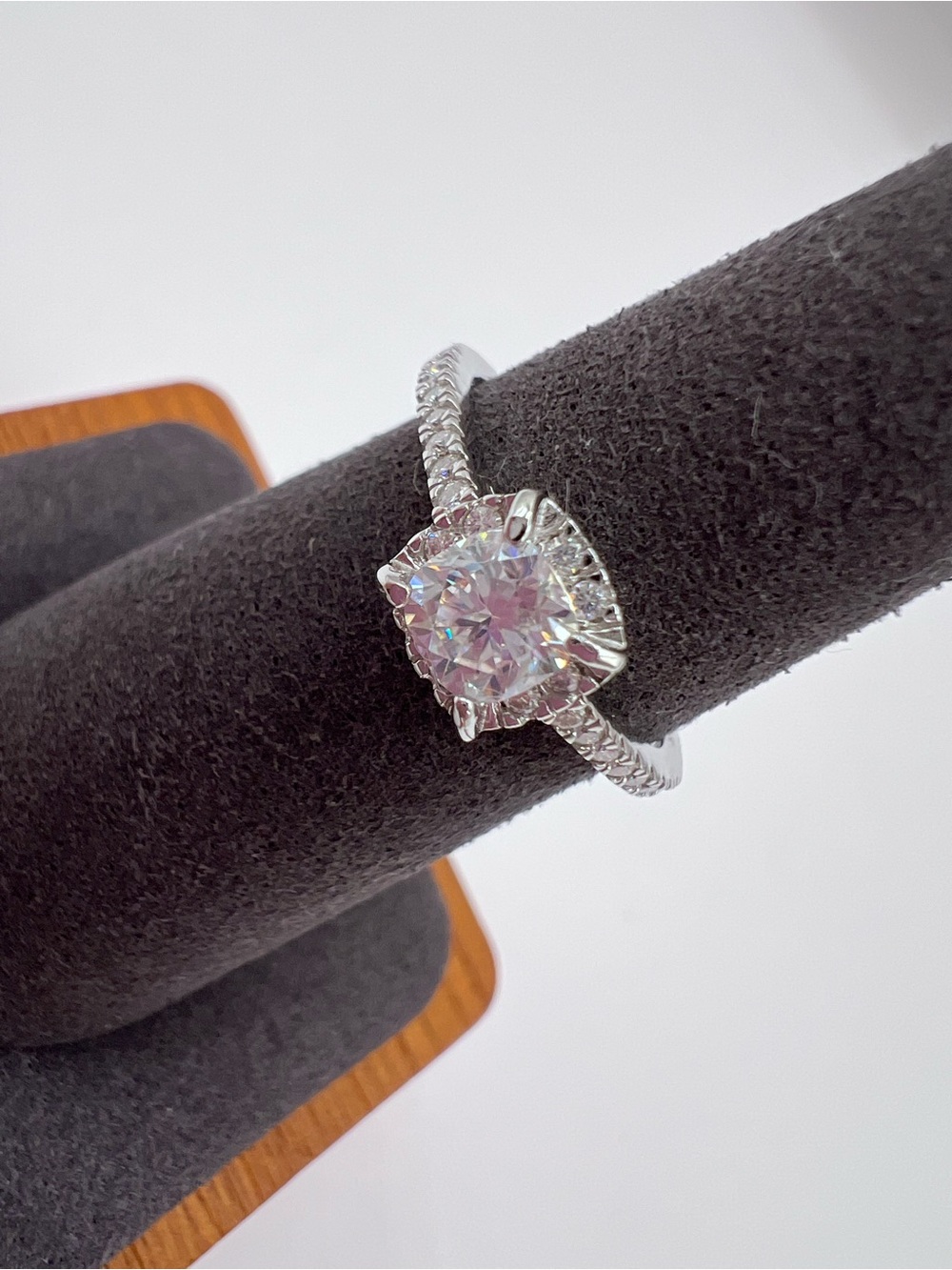 Classic Sterling Silver Solitaire Moissanite Ring with Pave Band - Size 7
